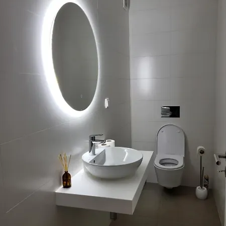 Lägenhet Silver Coast Luxe With 3 Bedrooms, 2 Bathrooms And A Beautiful View On The Swimmingpool In A Cosy Coastvillage Between The Famous Surfplaces Peniche And Nazare Foz do Arelho