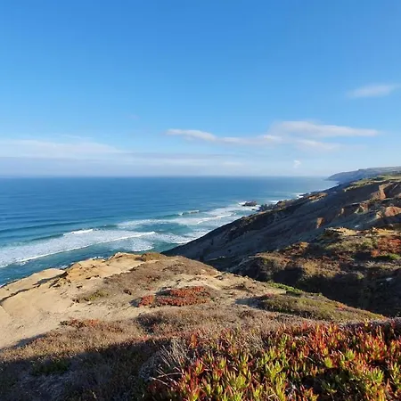 Silver Coast Luxe With 3 Bedrooms, 2 Bathrooms And A Beautiful View On The Swimmingpool In A Cosy Coastvillage Between The Famous Surfplaces Peniche And Nazare Lägenhet *