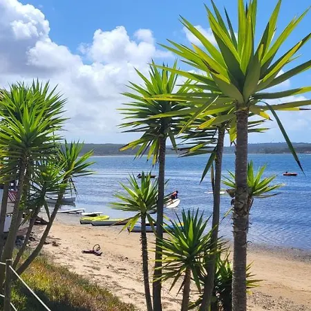 Lägenhet Silver Coast Luxe With 3 Bedrooms, 2 Bathrooms And A Beautiful View On The Swimmingpool In A Cosy Coastvillage Between The Famous Surfplaces Peniche And Nazare *