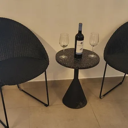 Lägenhet Silver Coast Luxe With 3 Bedrooms, 2 Bathrooms And A Beautiful View On The Swimmingpool In A Cosy Coastvillage Between The Famous Surfplaces Peniche And Nazare